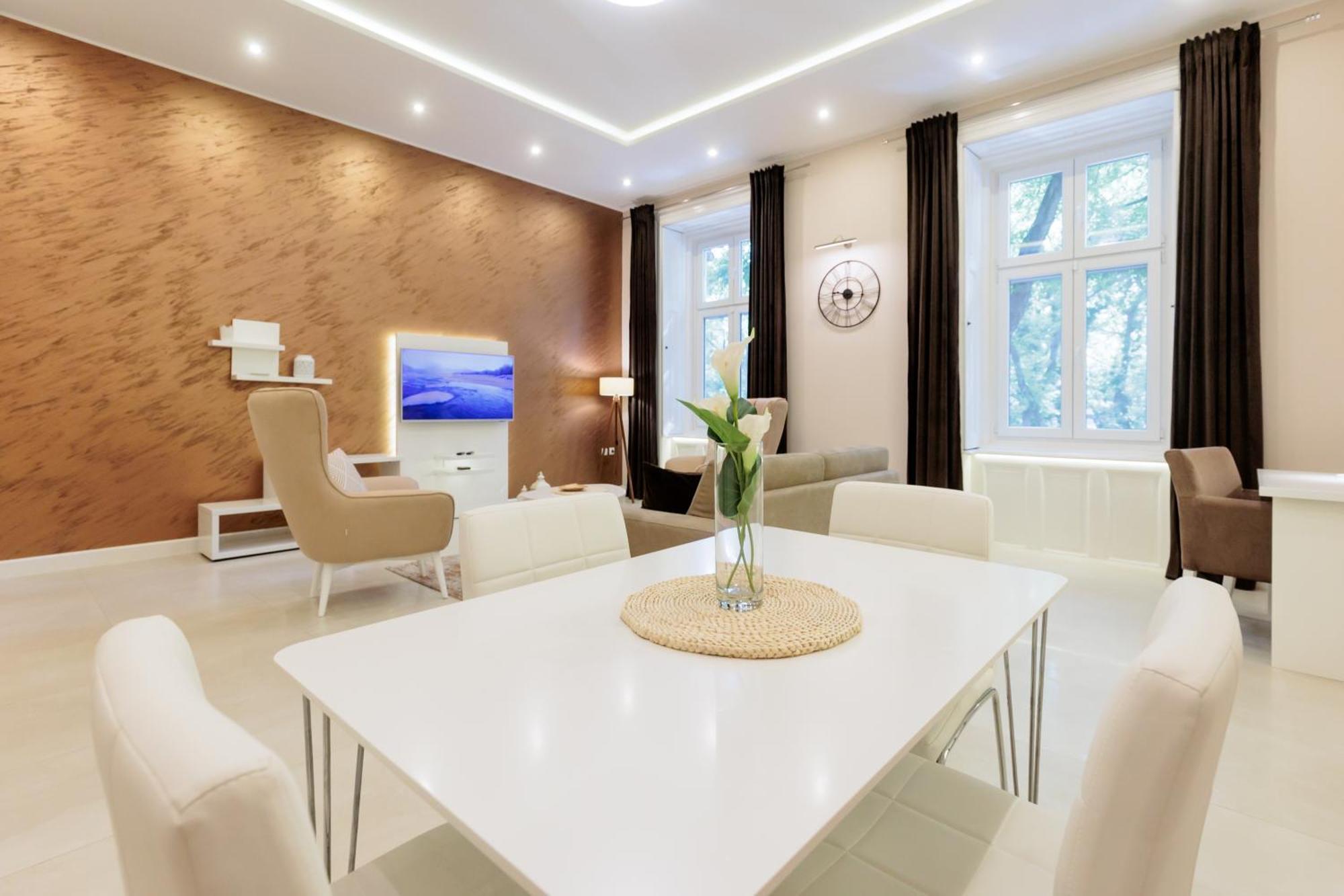 Apartman Mirakul Суботица Экстерьер фото